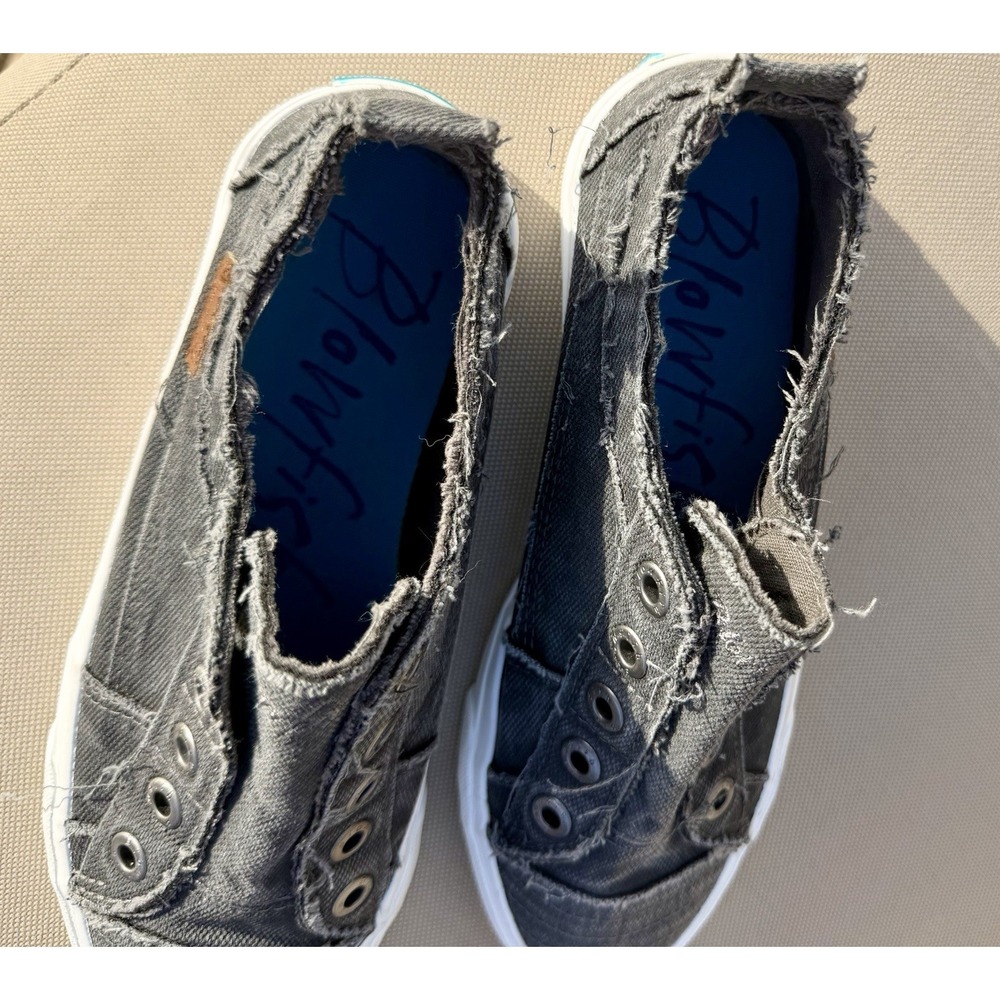 Blowfish Malibu Gray Canvas W7 Slip-On Low Top Sneakers Rubber Outsole - Picture 7 of 7